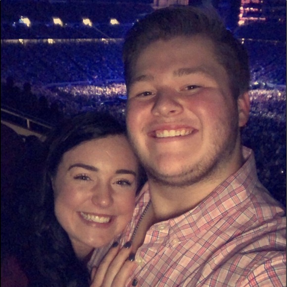 Meet your Posher, Joshua - Picture 1 of 1